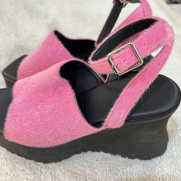 Delias Womens Pink Platform Wedge Sandals 11M Del21-155 Dolls Kill Fuzzy - Picture 9 of 13